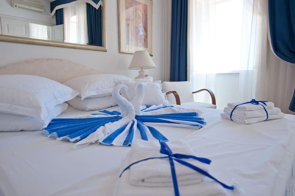 Blue Studio Apartment Next To The Beach Dubrovnik Buitenkant foto